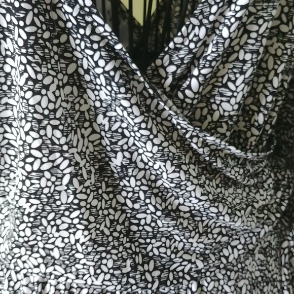 Dress "SANDRA DARREN" SIZE 12 - Picture 3 of 9